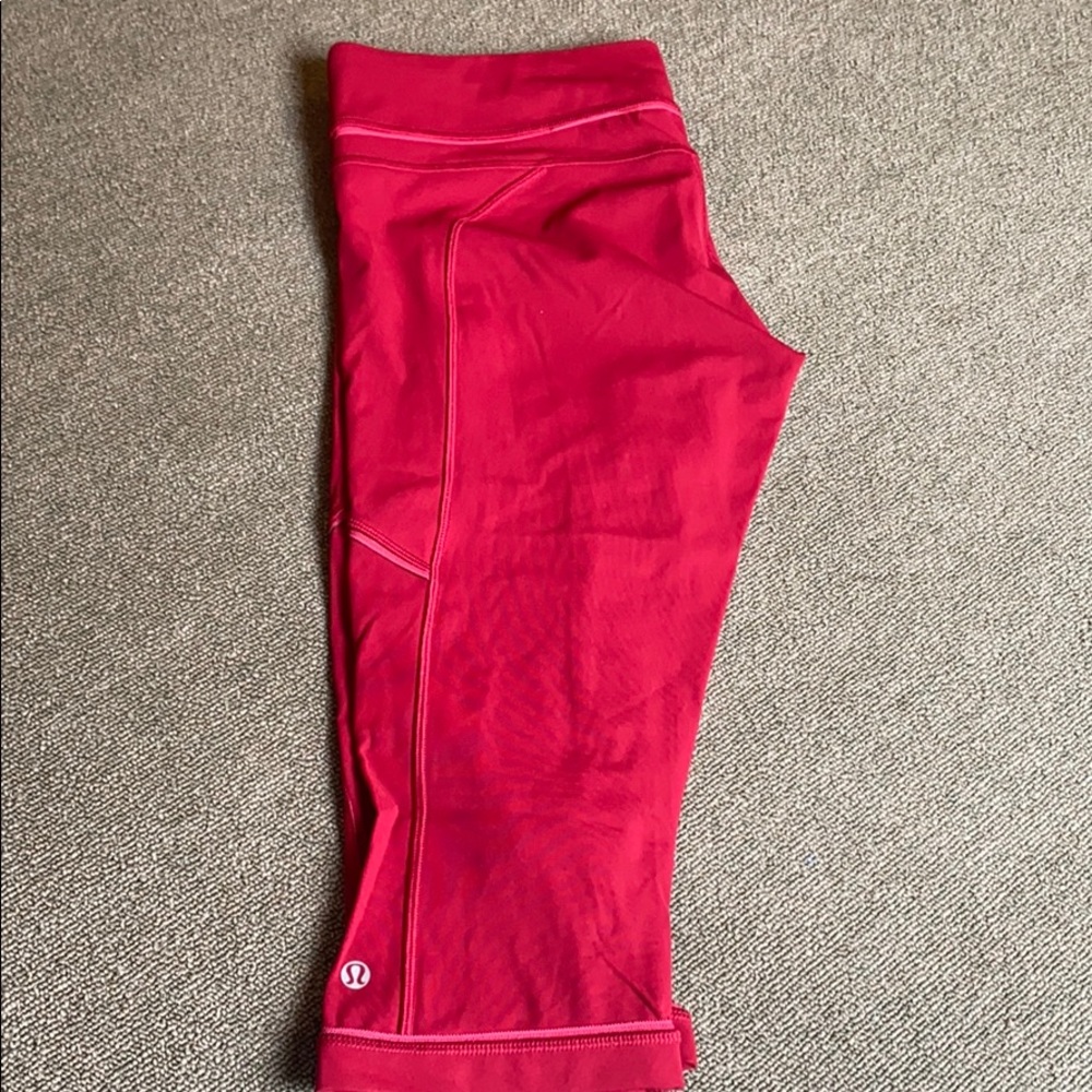 Lululemon athletic tights with zipper pockets